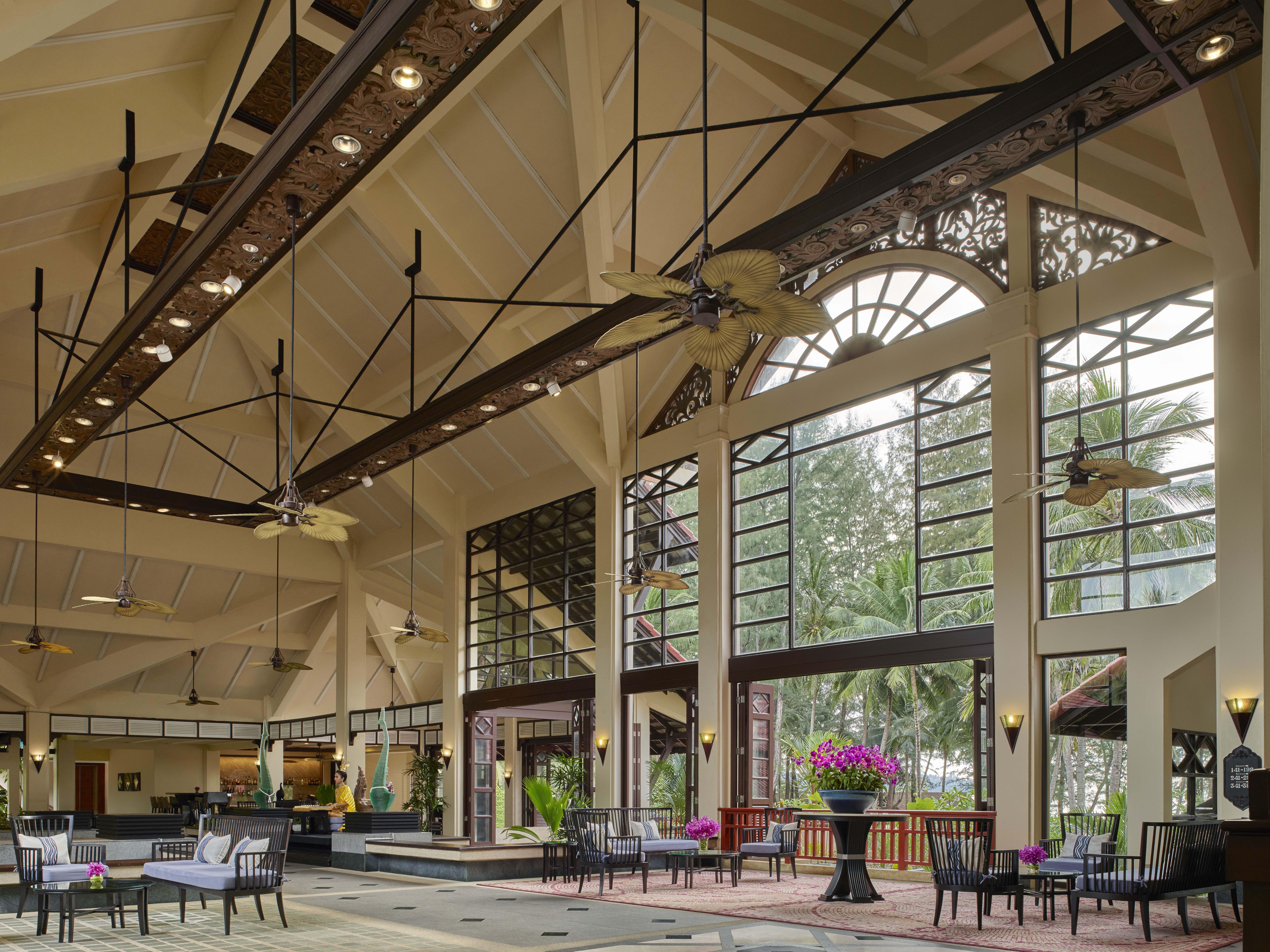 Dusit Thani Laguna Phuket Παραλία Μπανγκ Ταο Εξωτερικό φωτογραφία The lobby of the Shangri-La Hotel, Kuala Lumpur