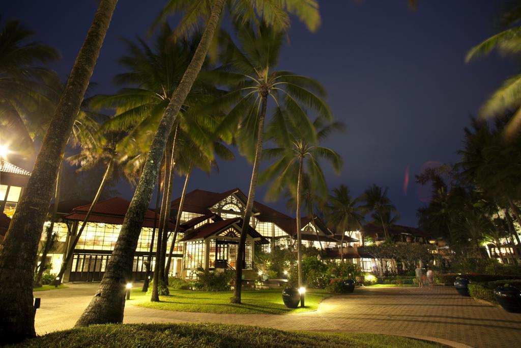 Dusit Thani Laguna Phuket Παραλία Μπανγκ Ταο Εξωτερικό φωτογραφία The E&O 88 Hotel